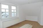 Dachgeschoßwohnung Löbau - 3 Zimmer, 77 m&sup2;, 425&euro; | Angebot:25869642