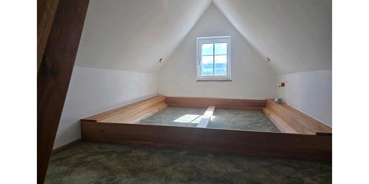 Dachgeschoßwohnung Ehingen - 2.5 Zimmer, 50 m&sup2;, 780&euro; | Angebot:25920543