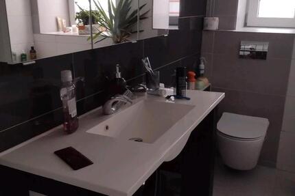 Haus Obernheim - 6 Zimmer, 140 m&sup2;, 1.450&euro; | Angebot:24690521