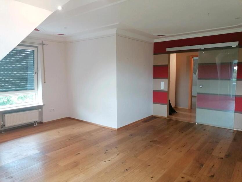 Wohnung 105qm in Buchdorf zuvermiten