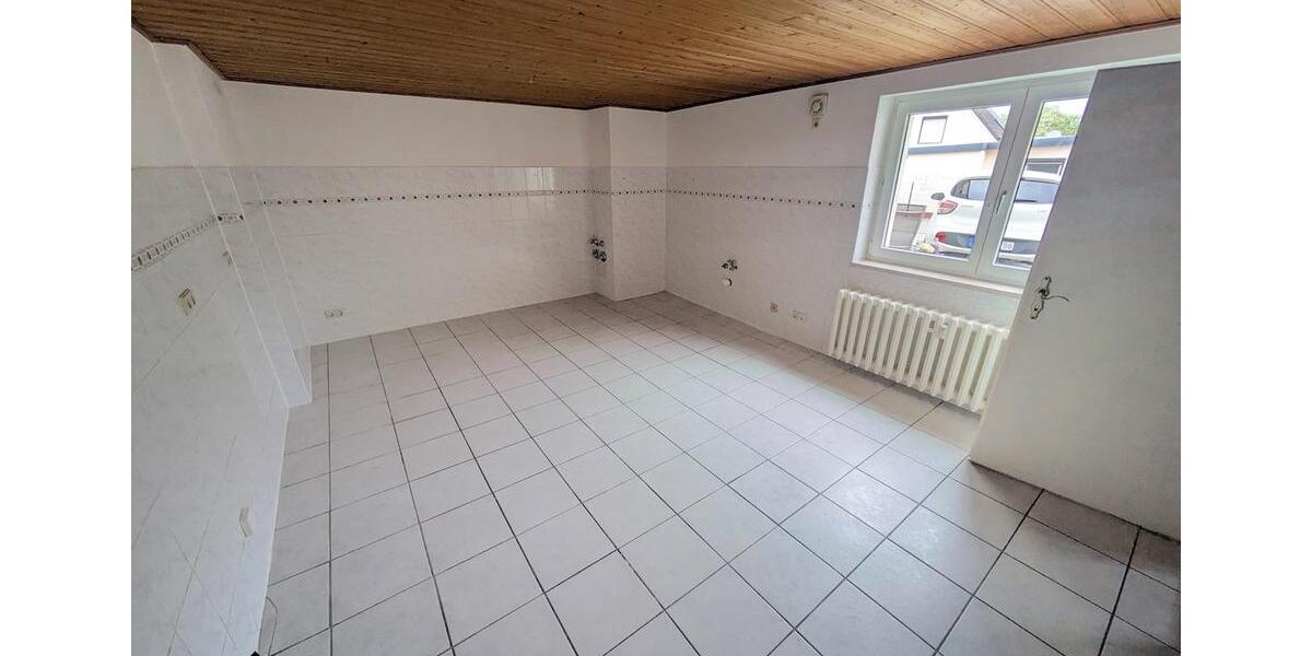 Erdgeschoßwohnung Eilenburg - 4 Zimmer, 104 m&sup2;, 572&euro; | Angebot:26008192