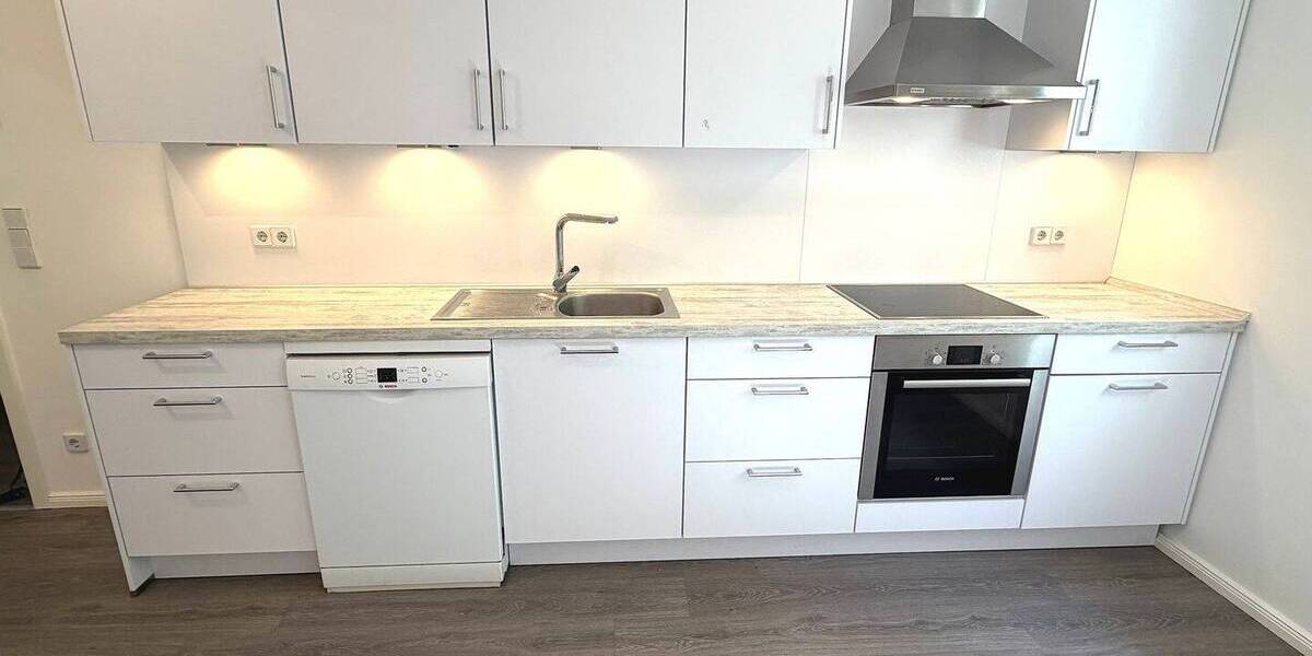 Etagenwohnung Berlin Lichterfelde - 2 Zimmer, 105 m&sup2;, 1.255&euro; | Angebot:26768208