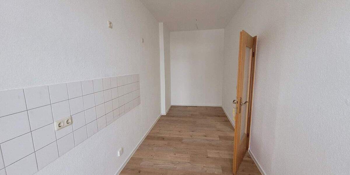 Etagenwohnung Pirna Sonnenstein - 3 Zimmer, 77 m&sup2;, 615&euro; | Angebot:25176312