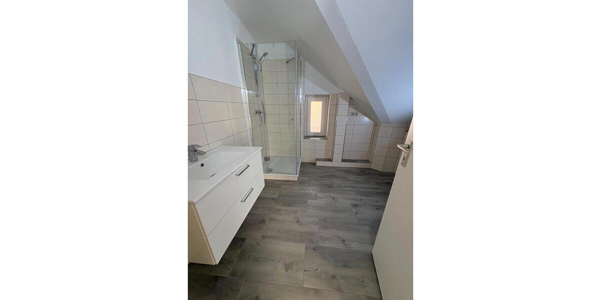 Dachgeschoßwohnung Röbel/Müritz Müritz - 2 Zimmer, 51 m&sup2;, 440&euro; | Angebot:25964714