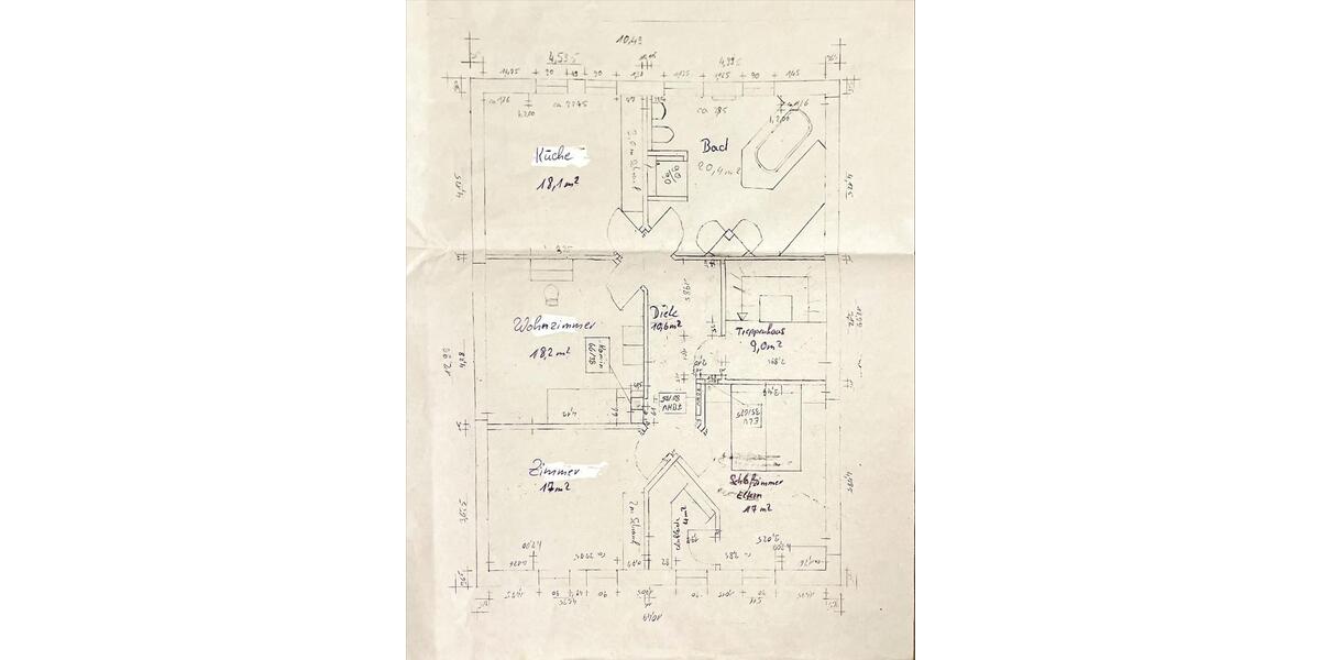Dachgeschoßwohnung Emskirchen - 3 Zimmer, 105 m&sup2;, 750&euro; | Angebot:24271606