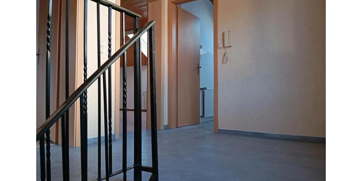 Etagenwohnung Völklingen - 4 Zimmer, 90 m&sup2;, 550&euro; | Angebot:26250193
