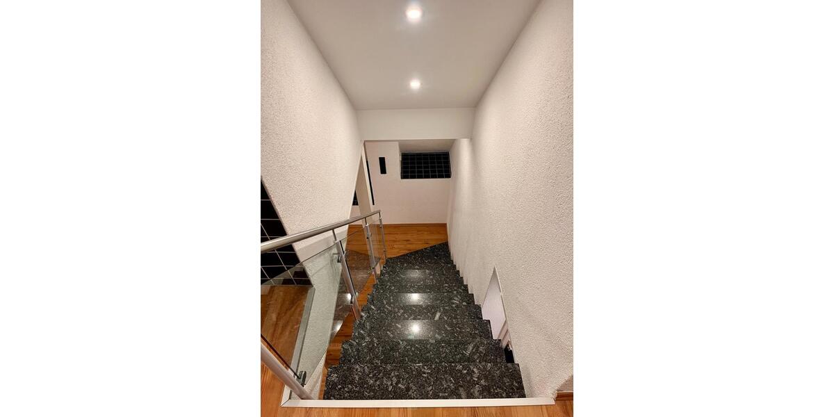 Maisonettenwohnung Neuenstadt am Kocher - 3.5 Zimmer, 92 m&sup2;, 940&euro; | Angebot:25523143