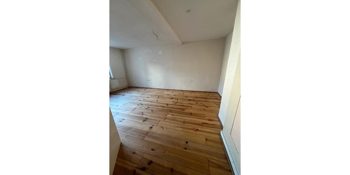 Etagenwohnung Witzenhausen - 2 Zimmer, 81 m&sup2;, 480&euro; | Angebot:25983148