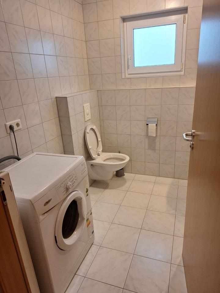 Schorndorf, Moblierte 1.Zi-Wohnung mit PKW Stellplatz