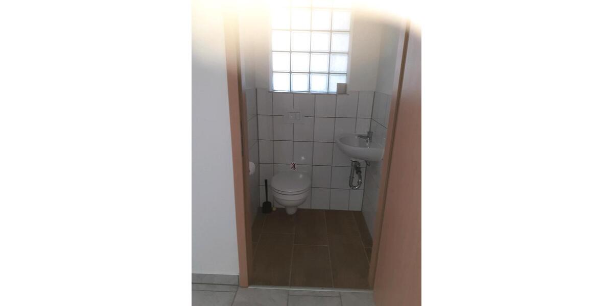 Erdgeschoßwohnung Zörbig - 3 Zimmer, 75 m&sup2;, 562&euro; | Angebot:26563124