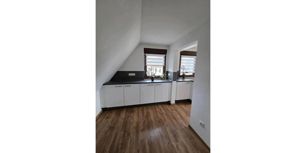 Dachgeschoßwohnung Auenwald - 6.5 Zimmer, 112 m&sup2;, 1.400&euro; | Angebot:26679251