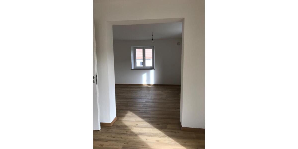 Etagenwohnung Wertingen - 3 Zimmer, 73 m&sup2;, 850&euro; | Angebot:24610284