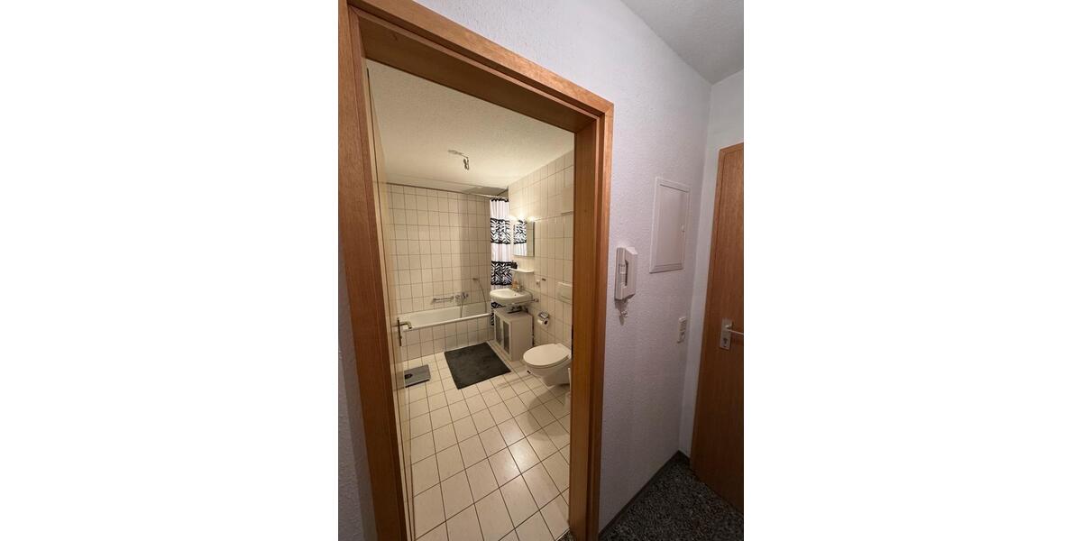 Erdgeschoßwohnung Erdmannhausen - 1.5 Zimmer, 43 m&sup2;, 800&euro; | Angebot:25870600