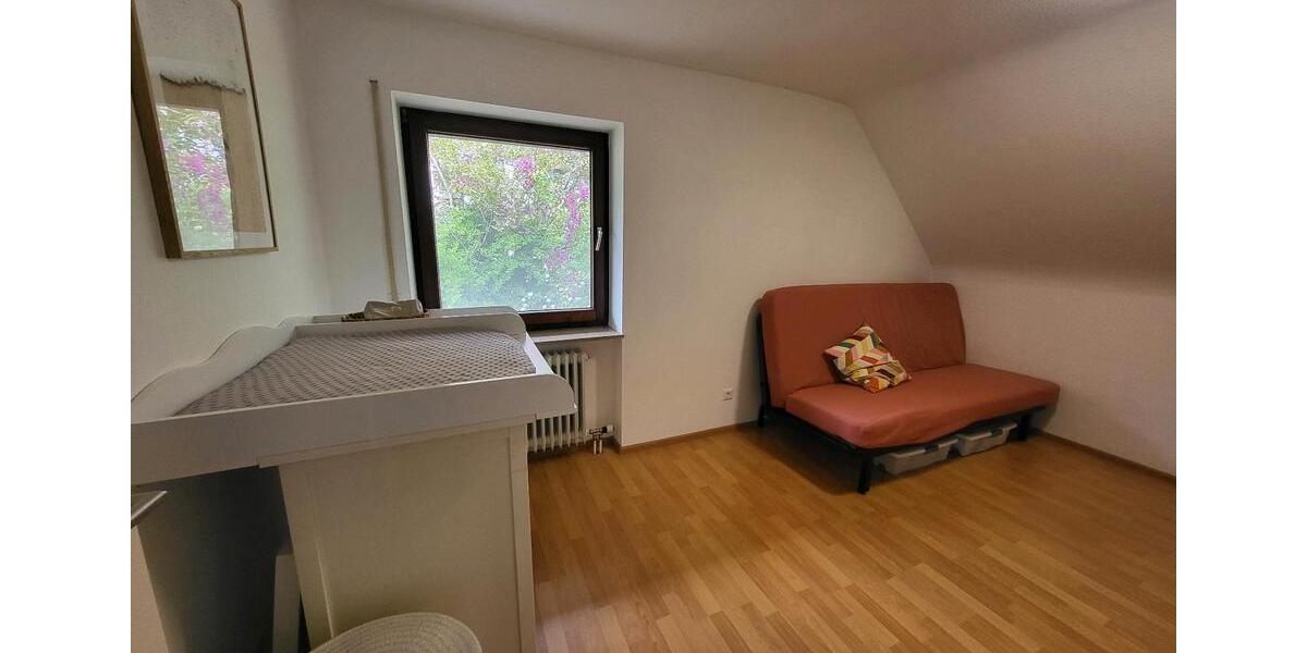 Dachgeschoßwohnung Dornstetten - 4.5 Zimmer, 85 m&sup2;, 850&euro; | Angebot:26497867