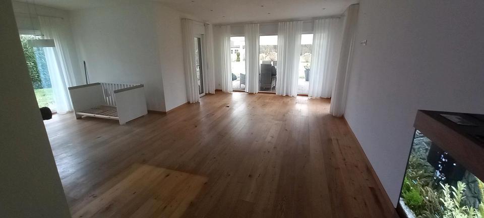 Schöne helle 5 Zimmer Wohnung 5 zimmer