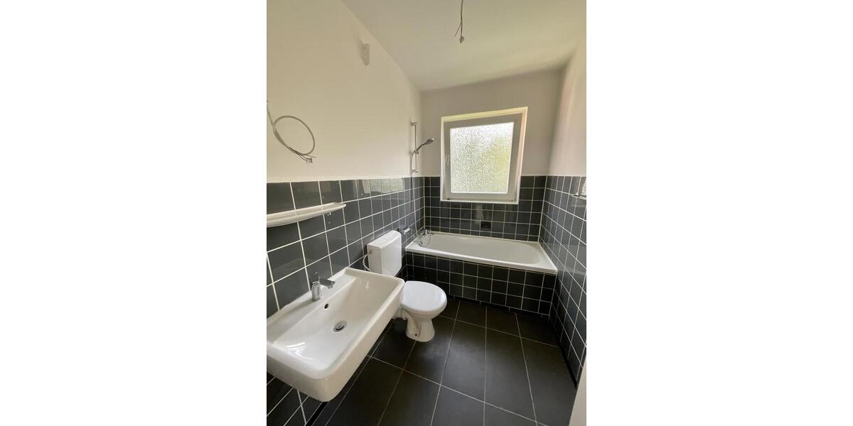 Etagenwohnung Wilhelmshaven Aldenburg - 3 Zimmer, 61 m&sup2;, 429&euro; | Angebot:26013282