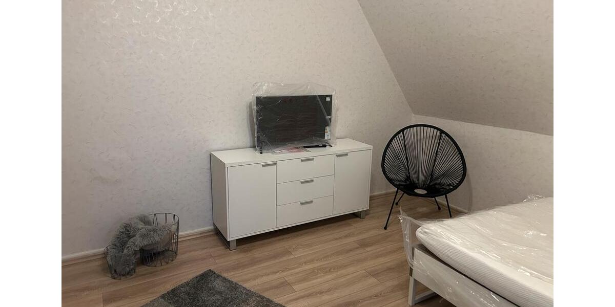 Wohnen auf Zeit Rinteln - 4 Zimmer, 20 m&sup2;, 420&euro; | Angebot:25058231