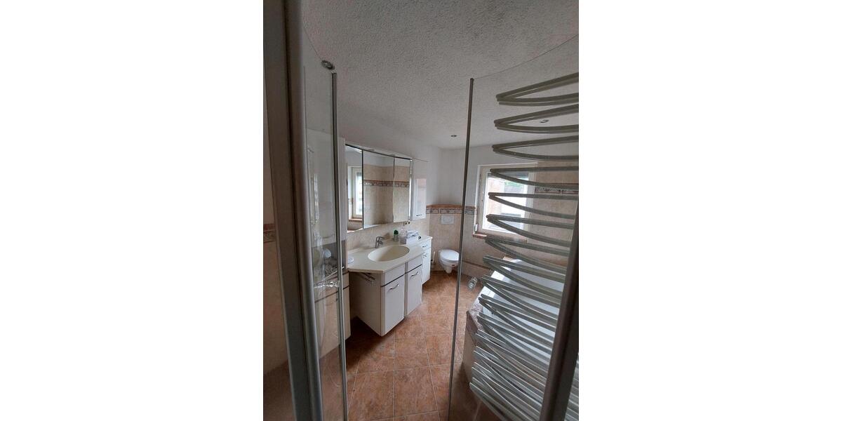 Etagenwohnung Roßwein - 2 Zimmer, 60 m&sup2;, 340&euro; | Angebot:24347943