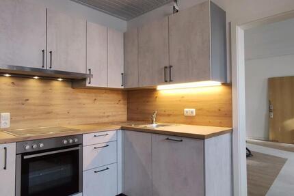 2-Zi Wohnung im 1.OG mit Einbauküche, XXL-Dachterrasse, Gäste-WC