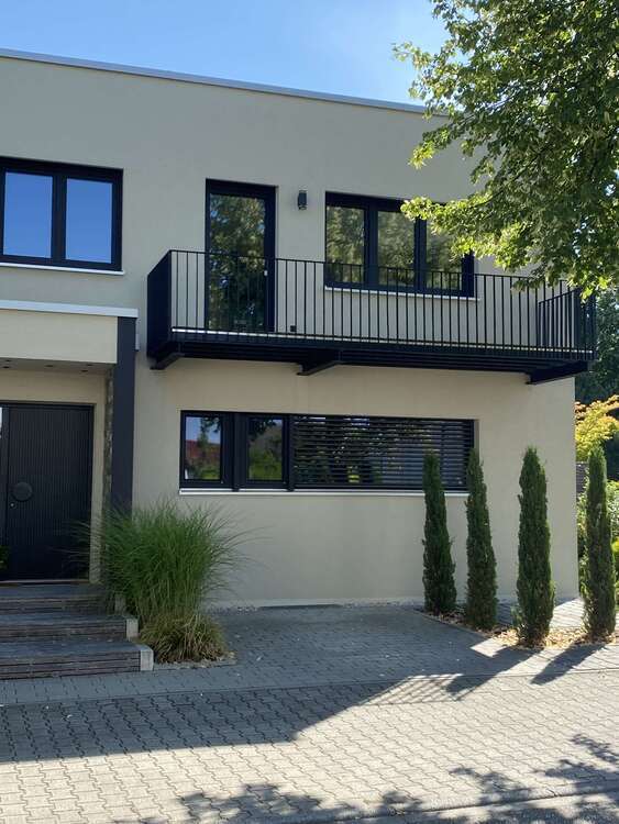 Wohnung zum Mieten in Linkenheim-Hochstetten 1.200 € 87.05 m²