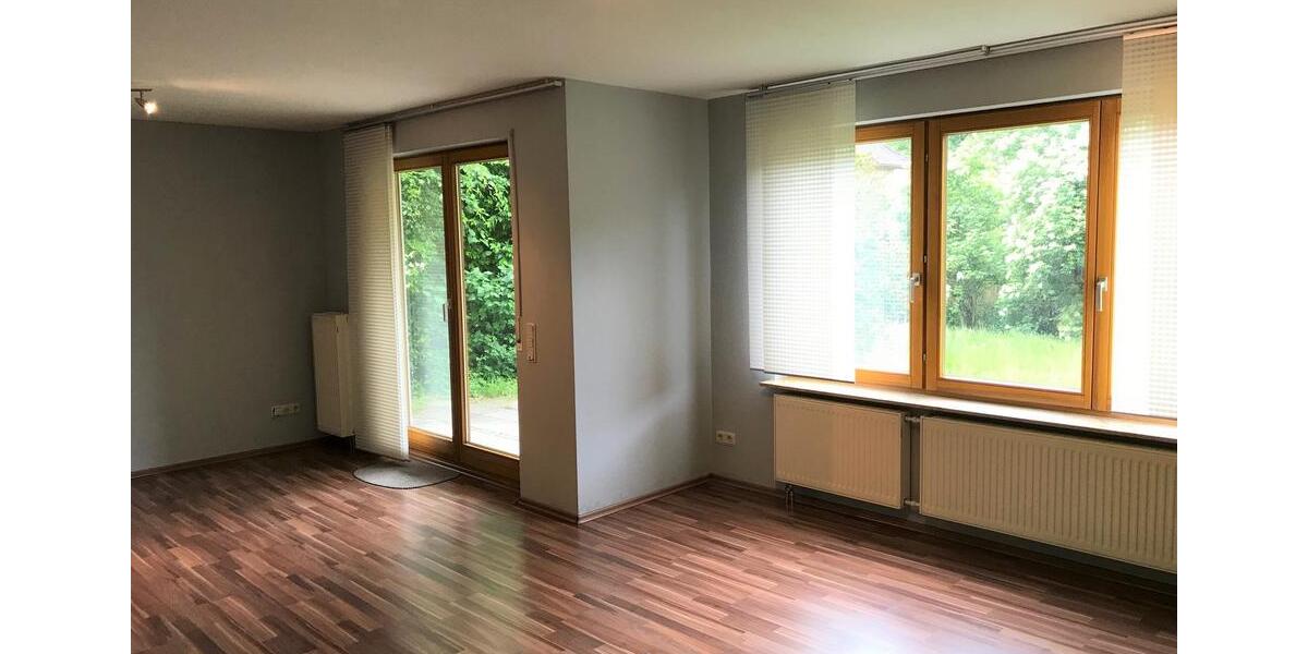 Albstadt; Großzügige Doppelhaushälfte mit Garten, Garage zw. Stadtmitte & Gymnasium 6 zimmer