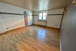 Etagenwohnung Eberstadt - 4 Zimmer, 100 m&sup2;, 1.290&euro; | Angebot:25989282