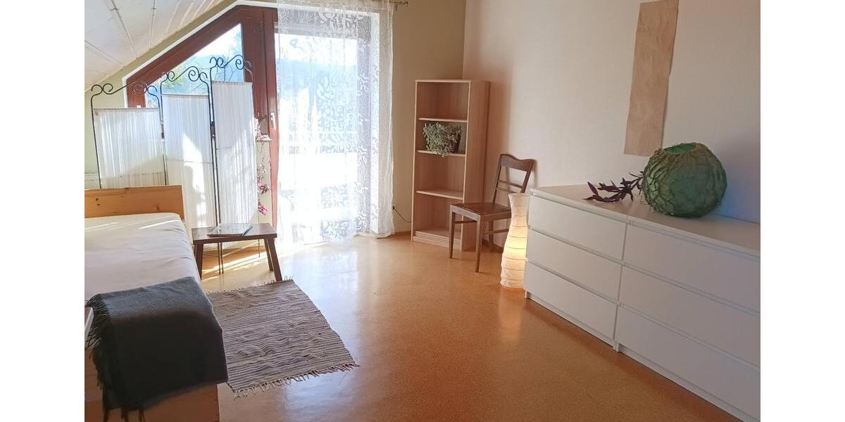 Etagenwohnung Ilsfeld - 1 Zimmer, 34 m&sup2;, 440&euro; | Angebot:25346859