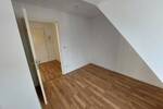 Etagenwohnung Roßwein - 3 Zimmer, 65 m&sup2;, 325&euro; | Angebot:25686207