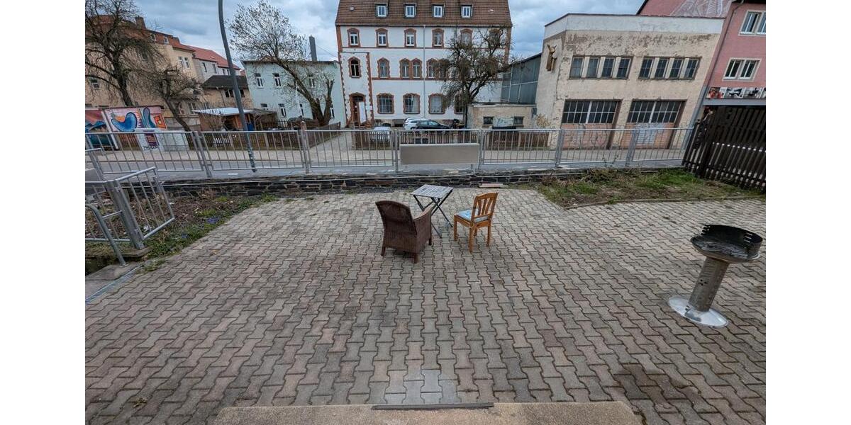 Wohnen auf Zeit Weimar - 16 Zimmer, 120 m&sup2;, 320&euro; | Angebot:26593355