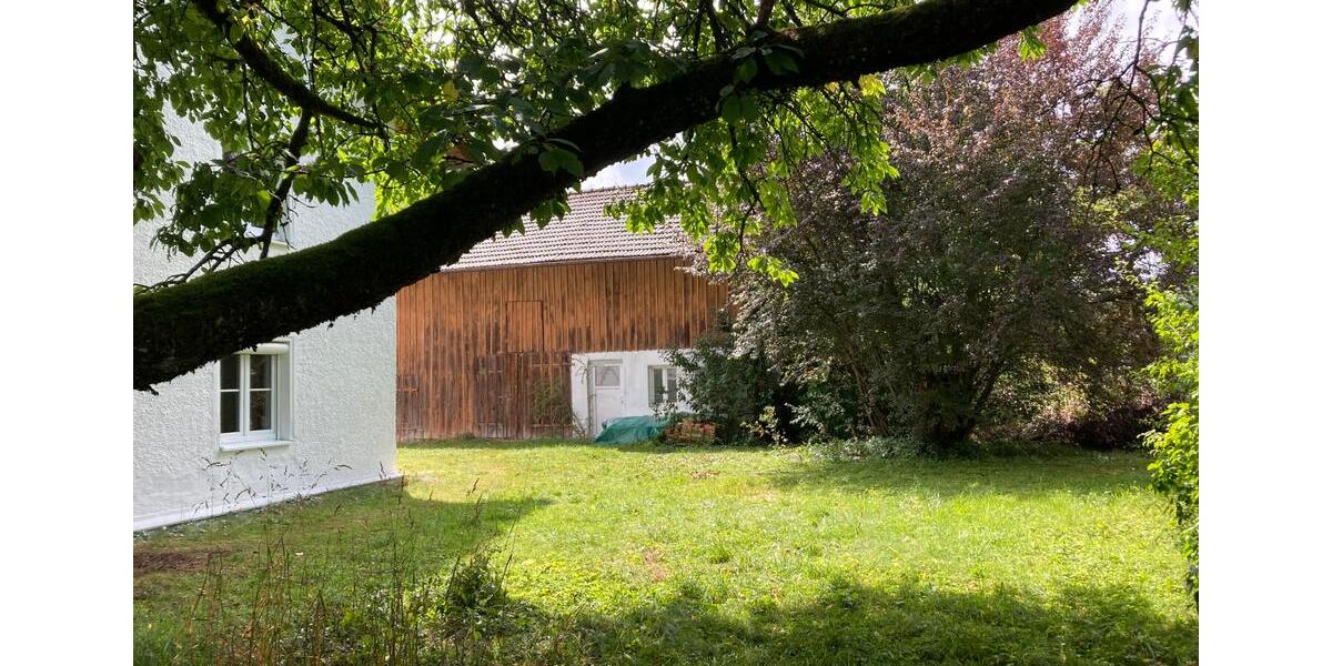 Einfamilienhaus Tittling - 5.5 Zimmer, 164 m&sup2;, 1.300&euro; | Angebot:24820200