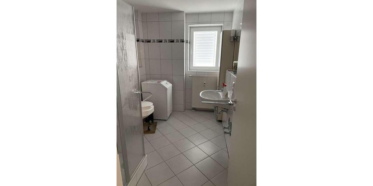 Dachgeschoßwohnung Bad Dürrheim - 2 Zimmer, 78 m&sup2;, 975&euro; | Angebot:26528700