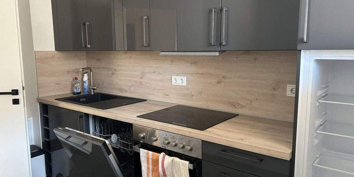 Etagenwohnung Zwickau Marienthal - 2 Zimmer, 56 m&sup2;, 390&euro; | Angebot:25475324