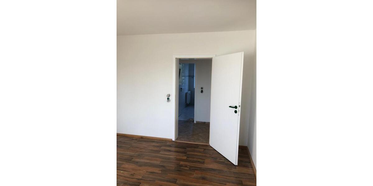 Etagenwohnung Bad Sülze - 3 Zimmer, 60 m&sup2;, 372&euro; | Angebot:19443914