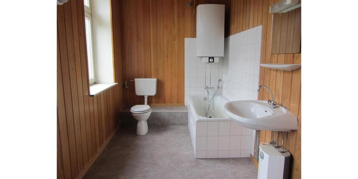 Etagenwohnung Holzminden - 1 Zimmer, 37 m&sup2;, 230&euro; | Angebot:26441382