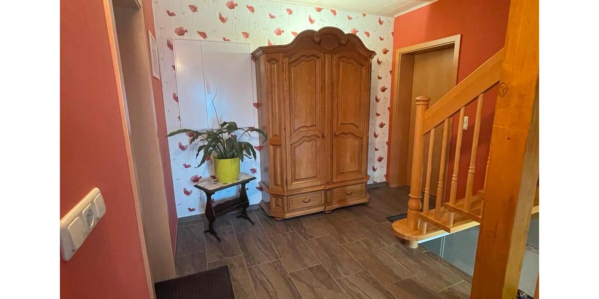 Dachgeschoßwohnung Kranichfeld - 3.5 Zimmer, 78 m&sup2;, 950&euro; | Angebot:24541981