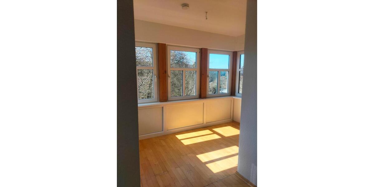 Etagenwohnung Oberhof - 3 Zimmer, 65 m&sup2;, 460&euro; | Angebot:25990365