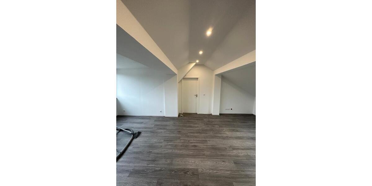 Dachgeschoßwohnung Marl Alt-Marl - 3 Zimmer, 80 m&sup2;, 640&euro; | Angebot:24663572