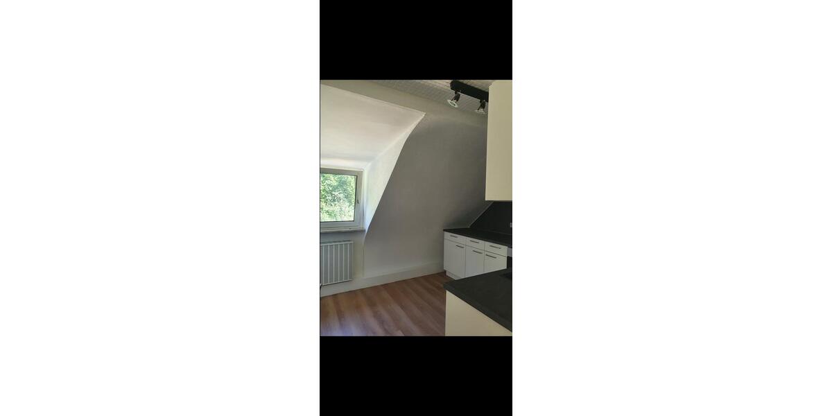Dachgeschoßwohnung Merzig - 3 Zimmer, 85 m&sup2;, 910&euro; | Angebot:26059607