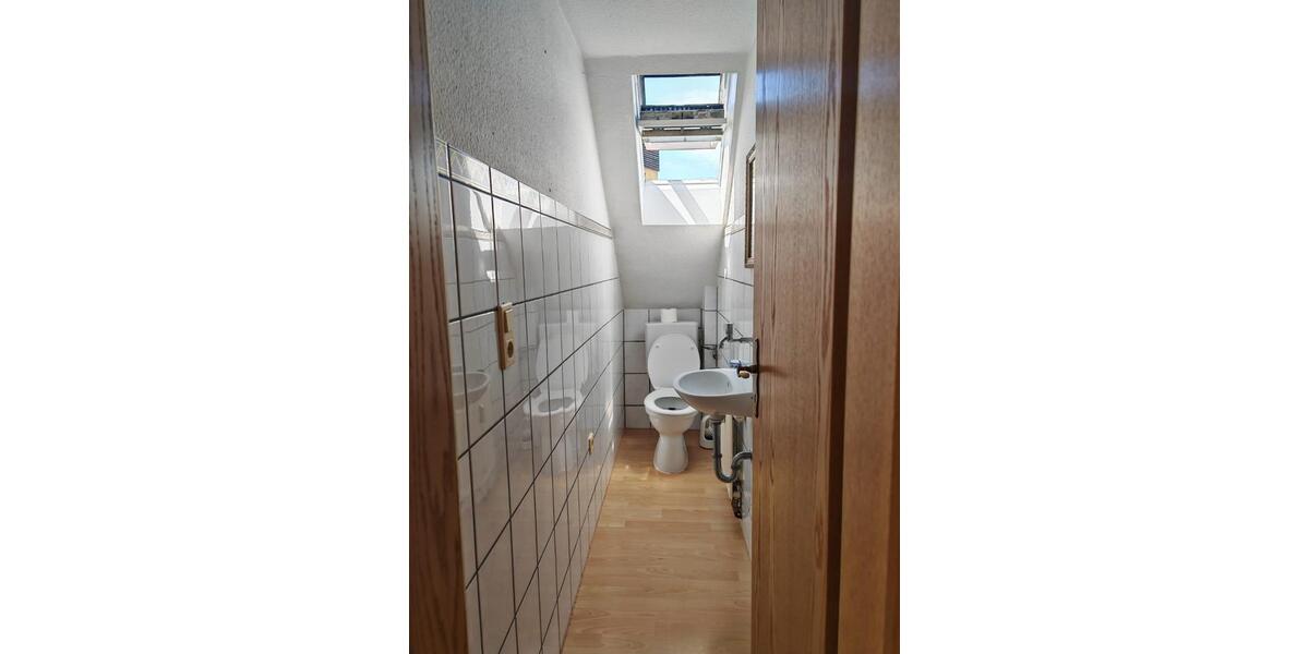 Dachgeschoßwohnung Albstadt - 3.5 Zimmer, 64 m&sup2;, 800&euro; | Angebot:24717660