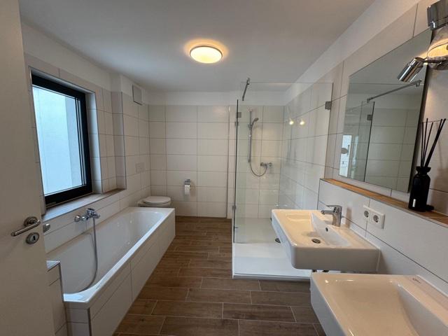 Etagenwohnung Regensburg Brandlberg - 1 Zimmer, 15 m&sup2;, 550&euro; | Angebot:26336124