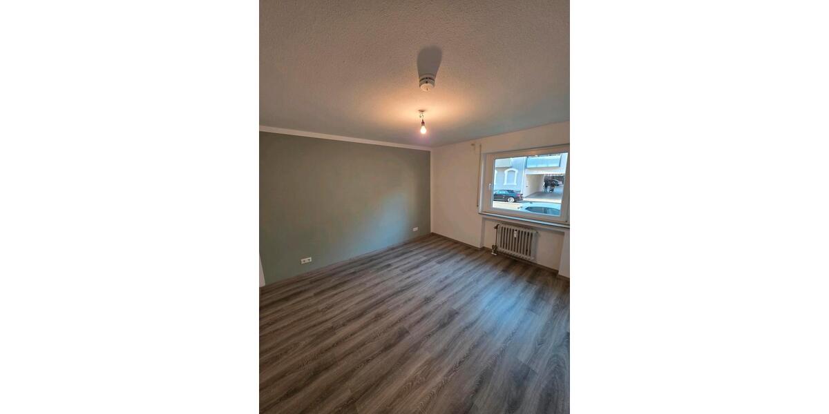 2-Zimmer-Wohnung mit EBK + Außenstellplatz – Zentral in Offenburg 2 zimmer