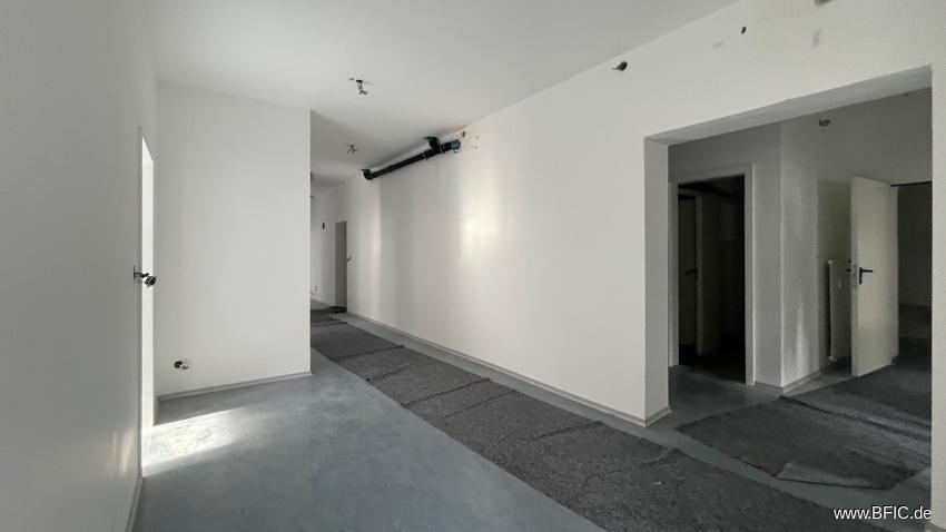 Büroetage in Toplage FFB – wird renoviert zimmer