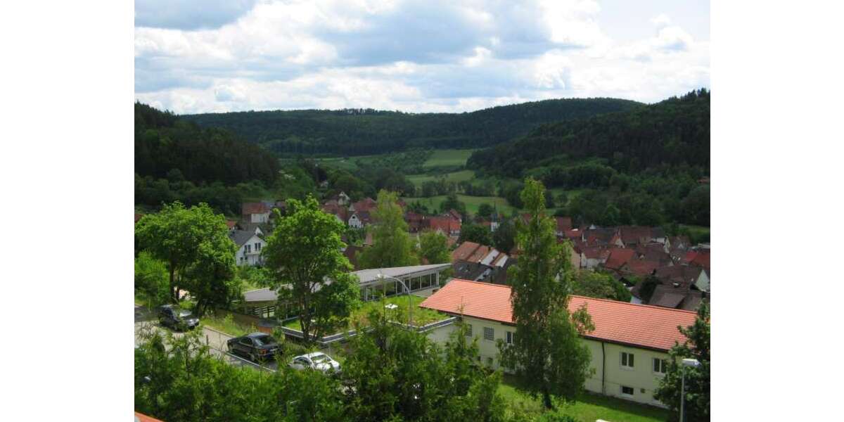 Etagenwohnung Haiterbach Unterschwandorf - 5 Zimmer, 123 m&sup2;, 1.200&euro; | Angebot:24796095