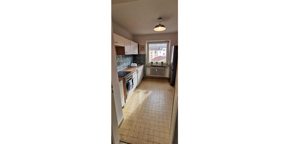 Wohnen auf Zeit Saarbrücken - 1 Zimmer, 27 m&sup2;, 580&euro; | Angebot:25843239