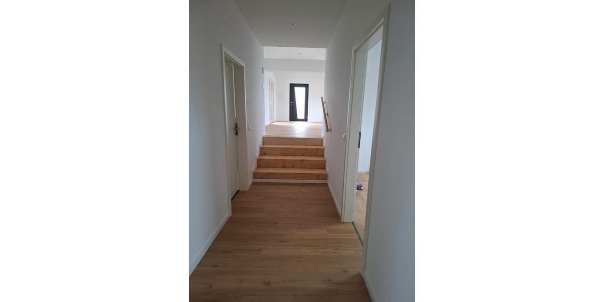 Maisonettenwohnung Petersberg - 3 Zimmer, 100 m&sup2;, 1.295&euro; | Angebot:26656474