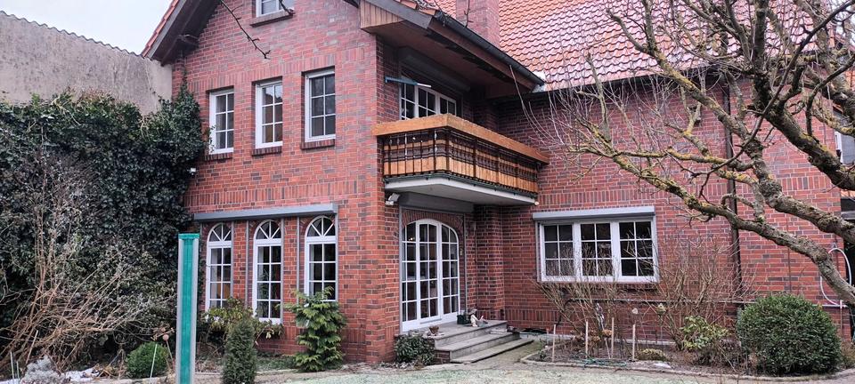 Erdgeschoßwohnung Gifhorn - 4 Zimmer, 140 m&sup2;, 1.350&euro; | Angebot:24627139