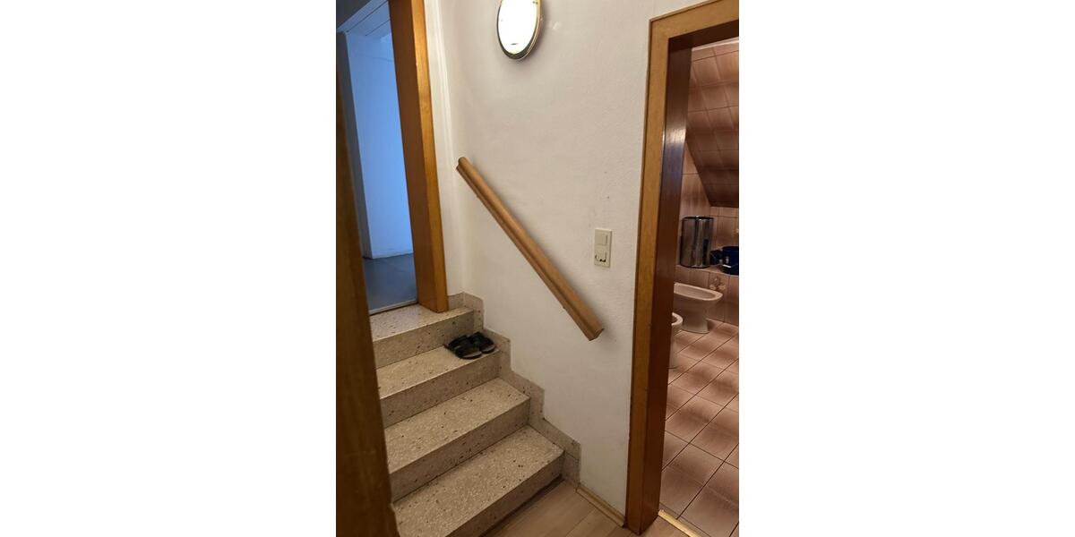 Etagenwohnung Montabaur - 5 Zimmer, 140 m&sup2;, 1.375&euro; | Angebot:26197795