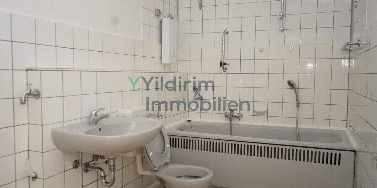 Etagenwohnung Cuxhaven - 3 Zimmer, 82 m&sup2;, 830&euro; | Angebot:25898465