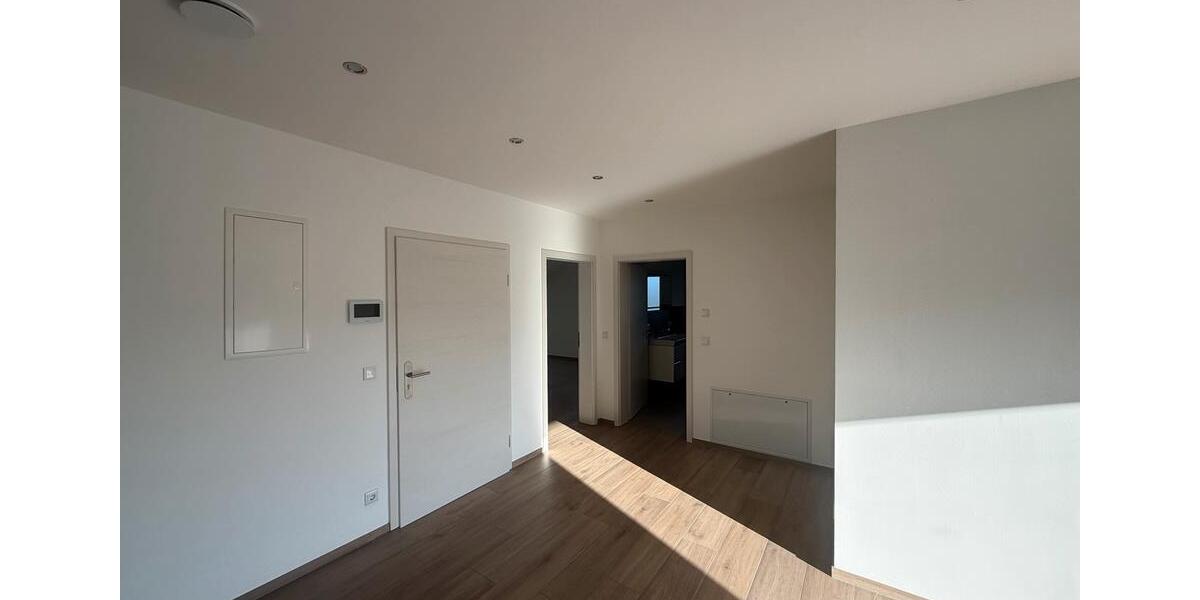 Dachgeschoßwohnung Breuberg - 4 Zimmer, 114 m&sup2;, 1.200&euro; | Angebot:26577804