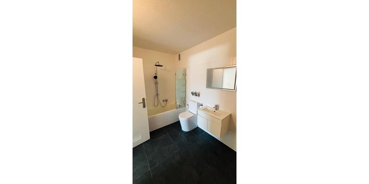 Etagenwohnung Groß-Gerau Gerau - 3 Zimmer, 93 m&sup2;, 1.190&euro; | Angebot:25995697